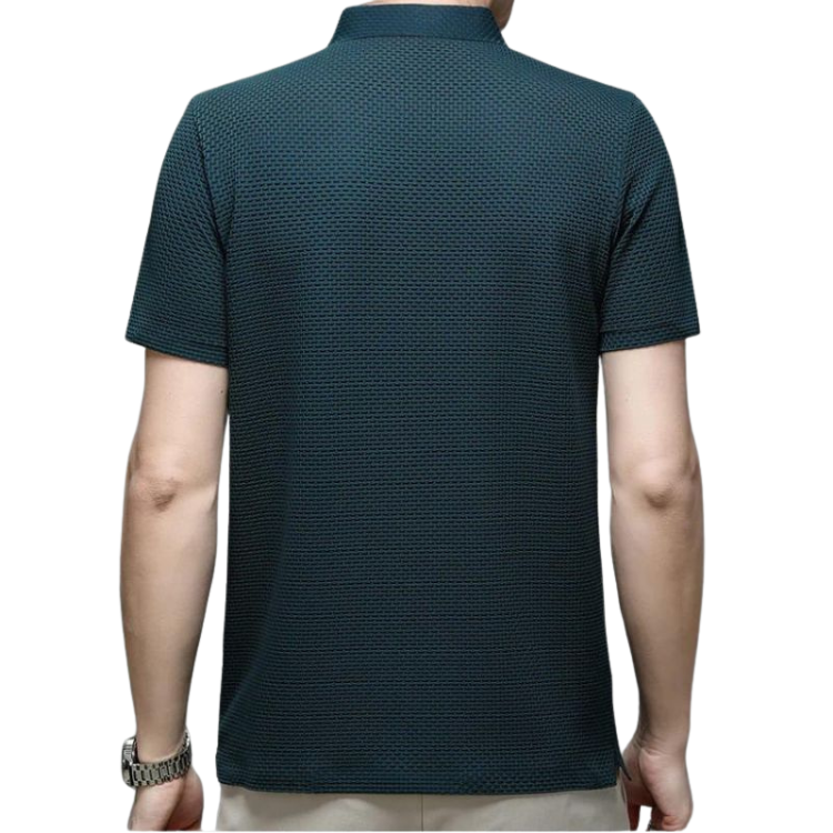 Camisa Polo Masculina Premium Montelezzi ML024, confeccionada em tecido leve e respirável, com modelagem sofisticada e lapela estruturada para um visual refinado.