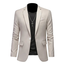 Blazer Masculino Montelezzi ML193, com corte ajustado e detalhes sofisticados, ideal para ocasiões formais e sociais.