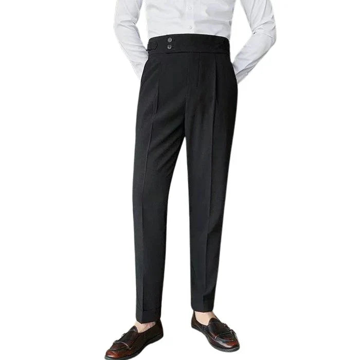Calça de Alfaiataria Masculina Montelezzi ML200, com corte clássico, tecido premium e acabamento refinado, ideal para ocasiões formais e profissionais.