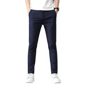 Calça Social Masculina Montelezzi ML067, modelagem slim fit, tecido premium e acabamento refinado para sofisticação e conforto no dia a dia.