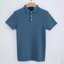 Camisa Polo Masculina Montelezzi ML006, confeccionada em algodão premium, com modelagem clássica ajustada, toque macio e respirabilidade para o dia a dia.