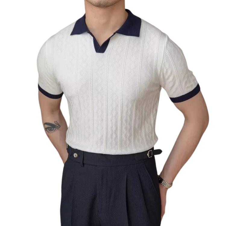 Camisa Polo Masculina Tricot Montelezzi ML025, confeccionada em algodão premium com textura jacquard, modelagem slim fit e alta respirabilidade.