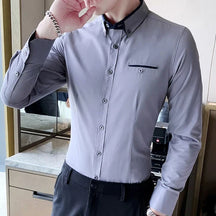 Camisa Social Masculina Montelezzi ML152, modelagem slim fit, tecido respirável e acabamento refinado para um visual sofisticado e confortável.