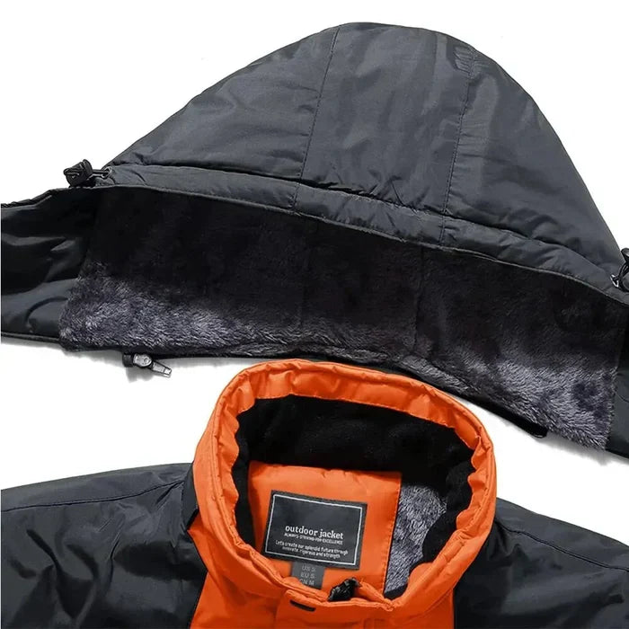 Jaqueta Impermeável Masculina Montelezzi ML038, feita com materiais resistentes, design ergonômico e proteção total contra chuva, garantindo conforto e mobilidade.