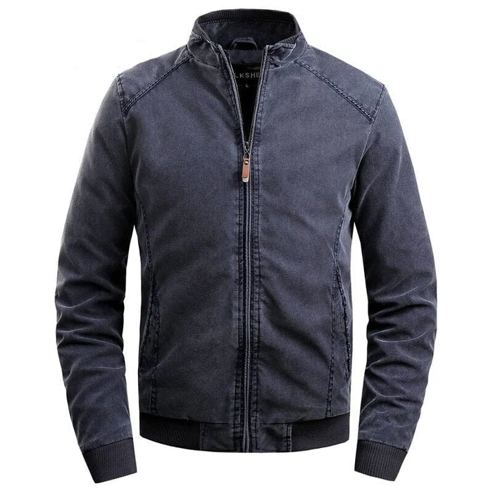 Jaqueta Masculina Casual Montelezzi ML091, com tecido leve, fechamento prático e design moderno para conforto e estilo no dia a dia.