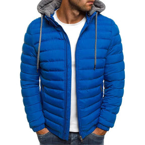 Jaqueta Masculina Puffer Montelezzi ML108, com forro acolchoado, capuz removível e fechamento em zíper para conforto térmico e versatilidade.